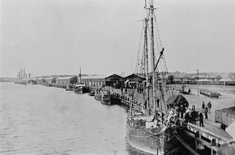 Victoria Quay, Fremantle, approximately 1907, State Library of Western Australia, 129205PD