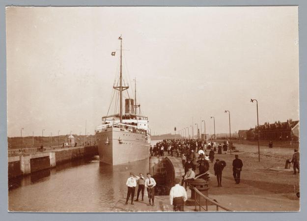 Prinses Juliana, stoomboot