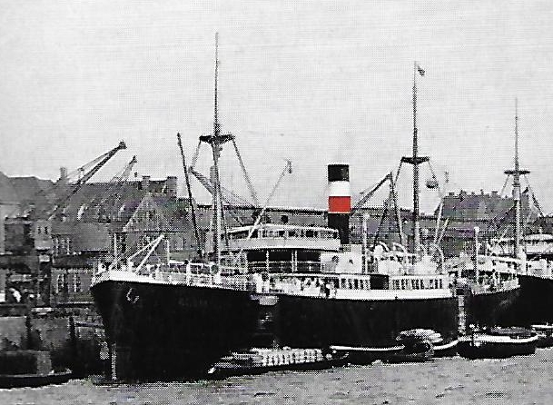 Die "Reichenbach" am Australiakai