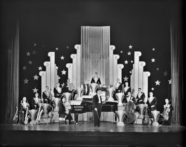 Bluthner, Glens, Melbourne