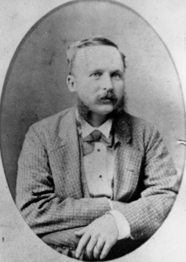 William Knox D'Arcy, Rockhampton