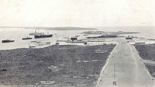 Perim coaling station 1910