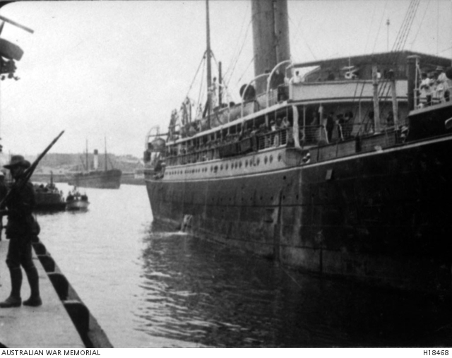 Sydney harbour, internees arrving for Liverpool camp, 1916