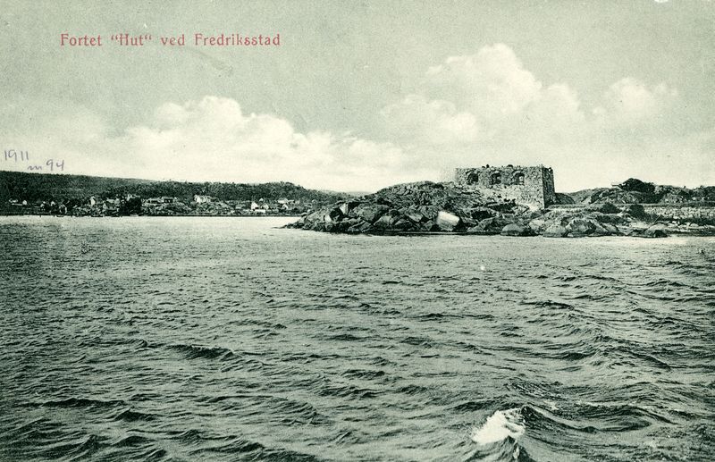 Fort Hut, Hutholmen, Frederikstad, Norway
