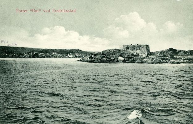 Fort Hut, Hutholmen, Frederikstad, Norway