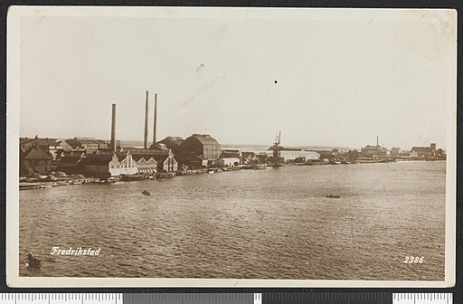 Frederikstad, 1920-1940, harbour and industry