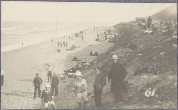 durban june 1919 bluff point beach