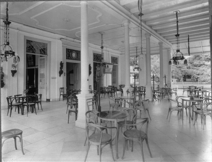 Hotel des Indes Batavia 1910