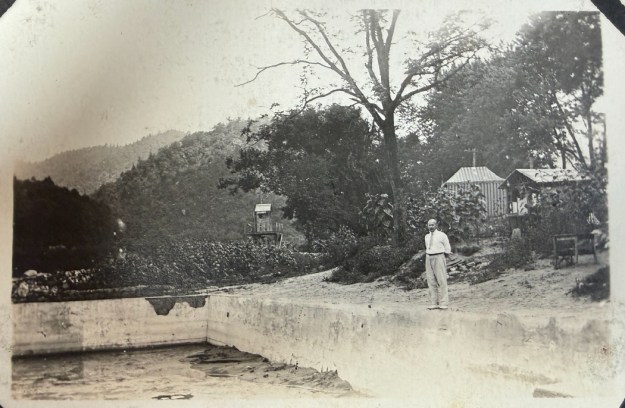 swimming pool, Hot Springs North Carolina, internment camp, 1917/1918